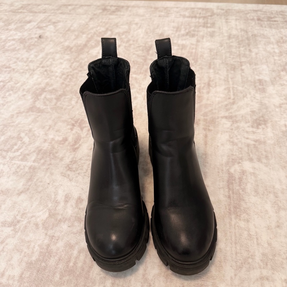Steve Madden Black Ankle Booties - Picture 8 of 8